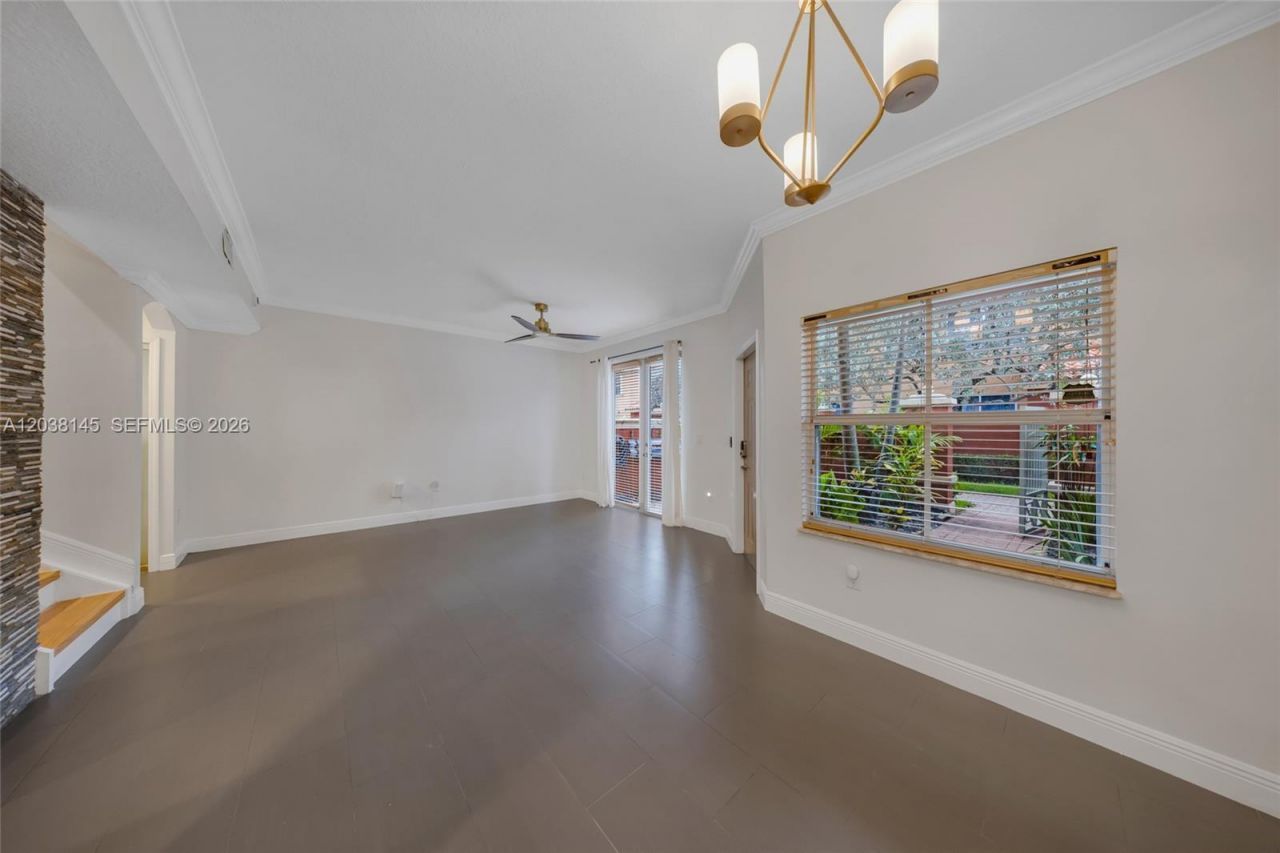 11411 NW 60th St , Unit 283, Doral, FL 33178 Photo