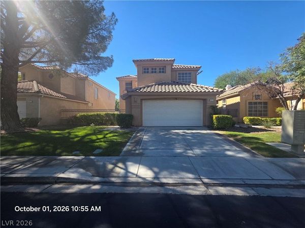 9225 Pitching Wedge Drive, Las Vegas, NV 89134