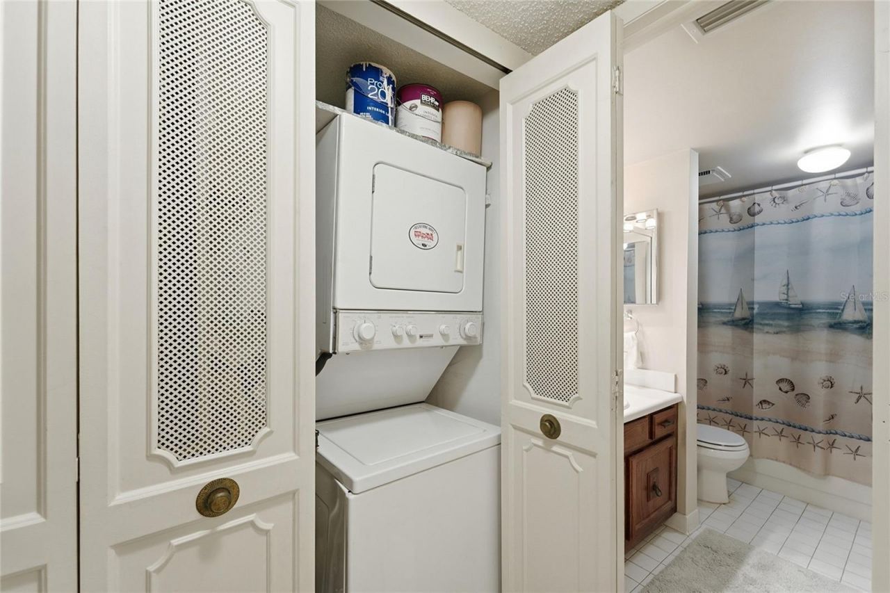 5605 Coral Lake Drive , Unit 105, Margate, FL 33063 Photo