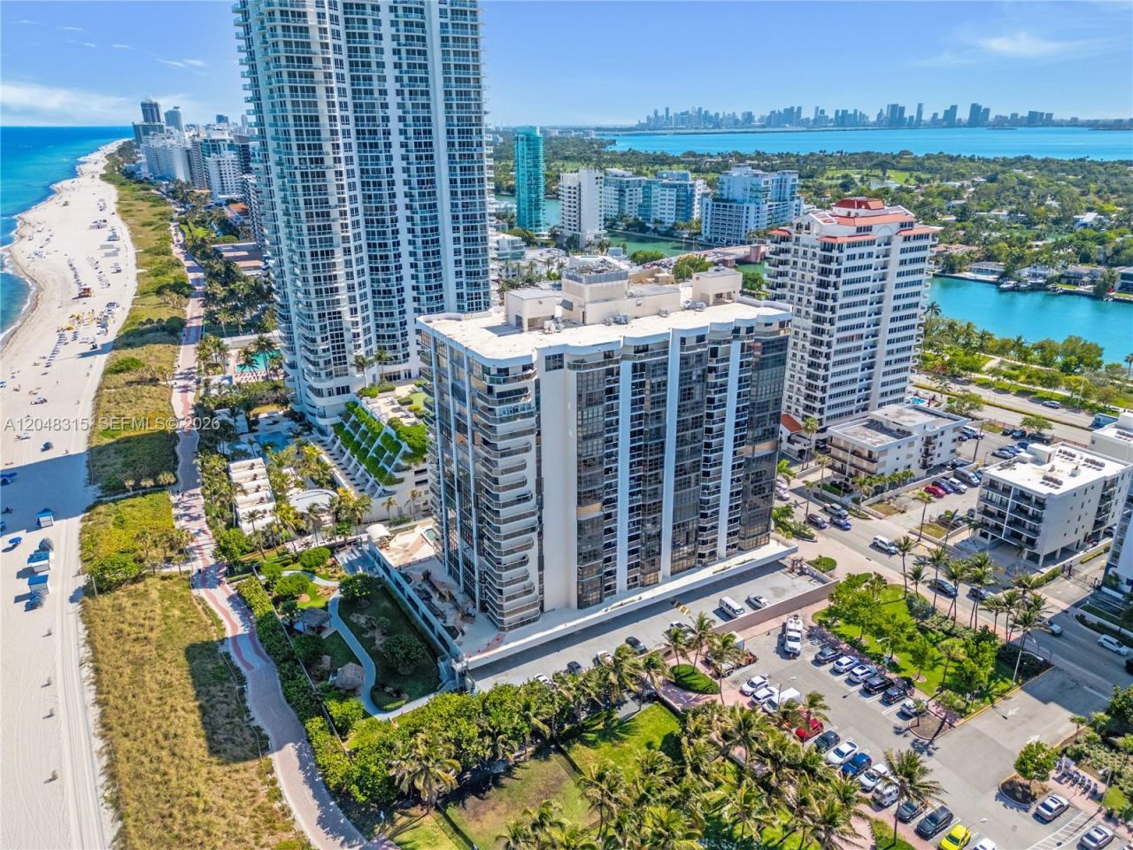 6423 Collins Ave, Unit 703, Miami Beach, FL 33141 Photo