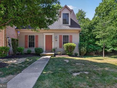 409 PARK VIEW DRIVE, HARRISBURG, PA 17110
