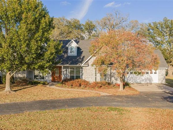 1032 W FM 900 , Mount Vernon, TX 75457