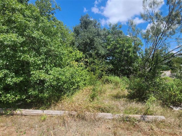 11003 4th ST, Jonestown, TX 78645