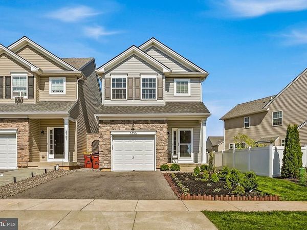 3155 W HUNTINGTON LANE , FORKS TOWNSHIP, PA 18040
