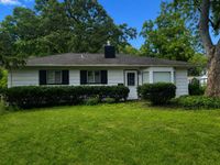 525 N Lake Street, Grayslake, IL 60030 primary photo