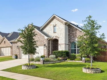 14713 Spitfire Trail , Fort Worth, TX 76262