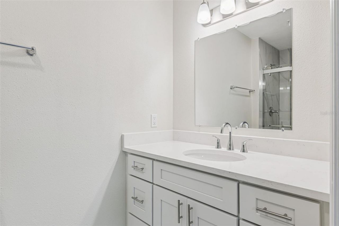 12441 Orangewood Circle, Tavares, FL 32778 Photo