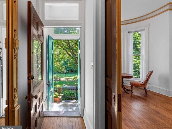 2014 MOUNT ROYAL TERRACE, BALTIMORE, MD 21217