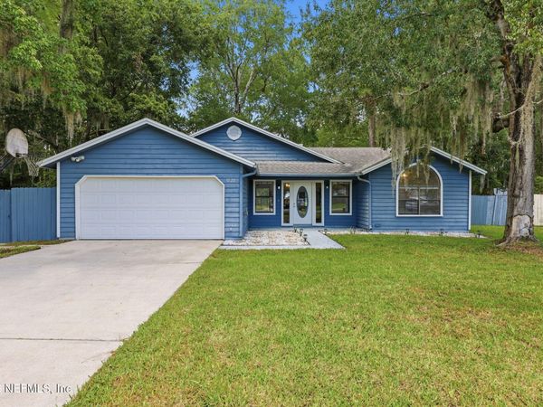 1828 SHERWOOD Drive, Middleburg, FL 32068