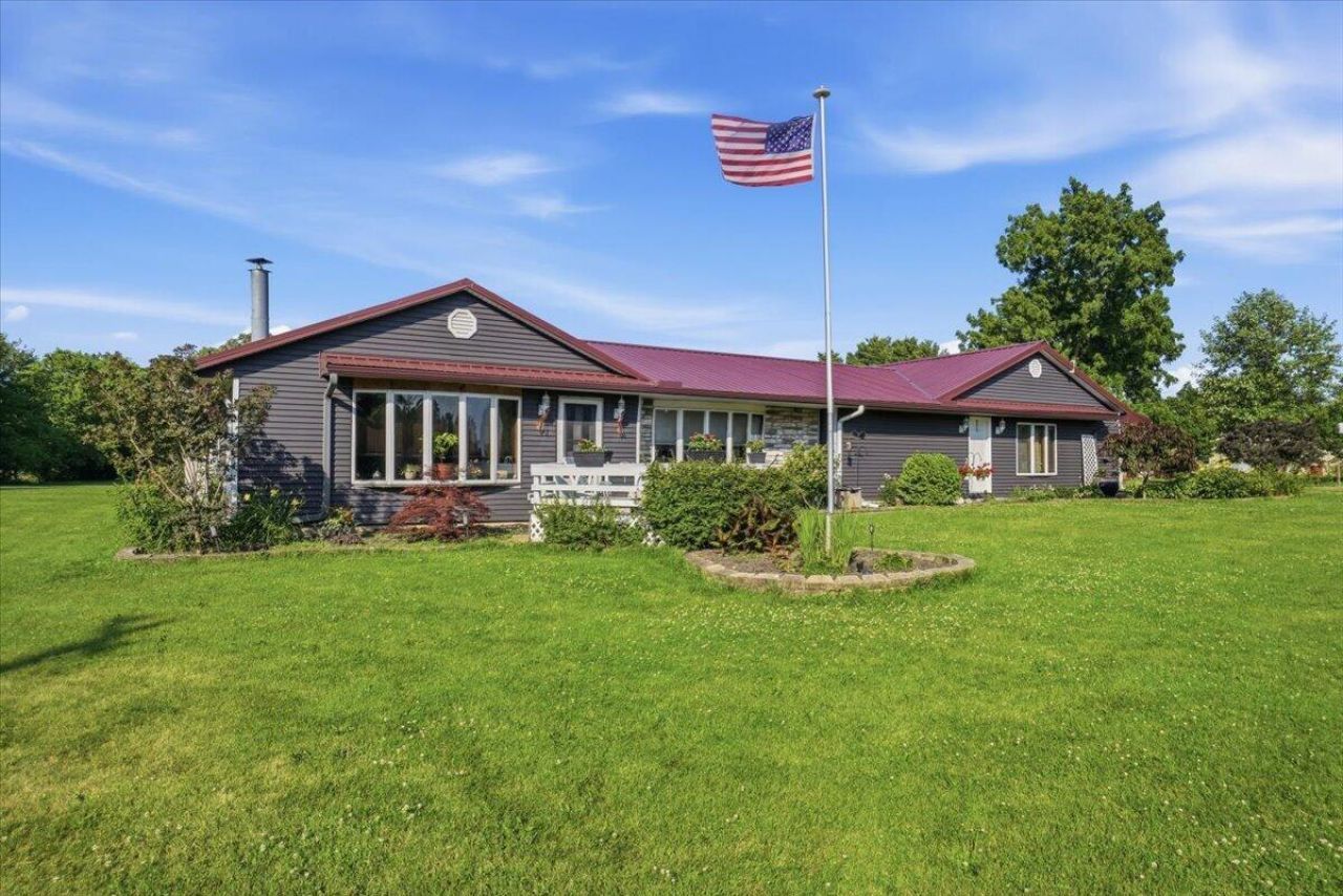 3788 County Road 25 N, Bellefontaine, OH 43311 Main Photo