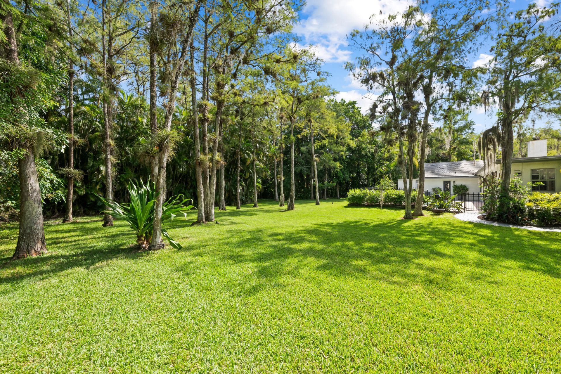 8165 NW 47th Drive, Coral Springs, FL 33067 Photo