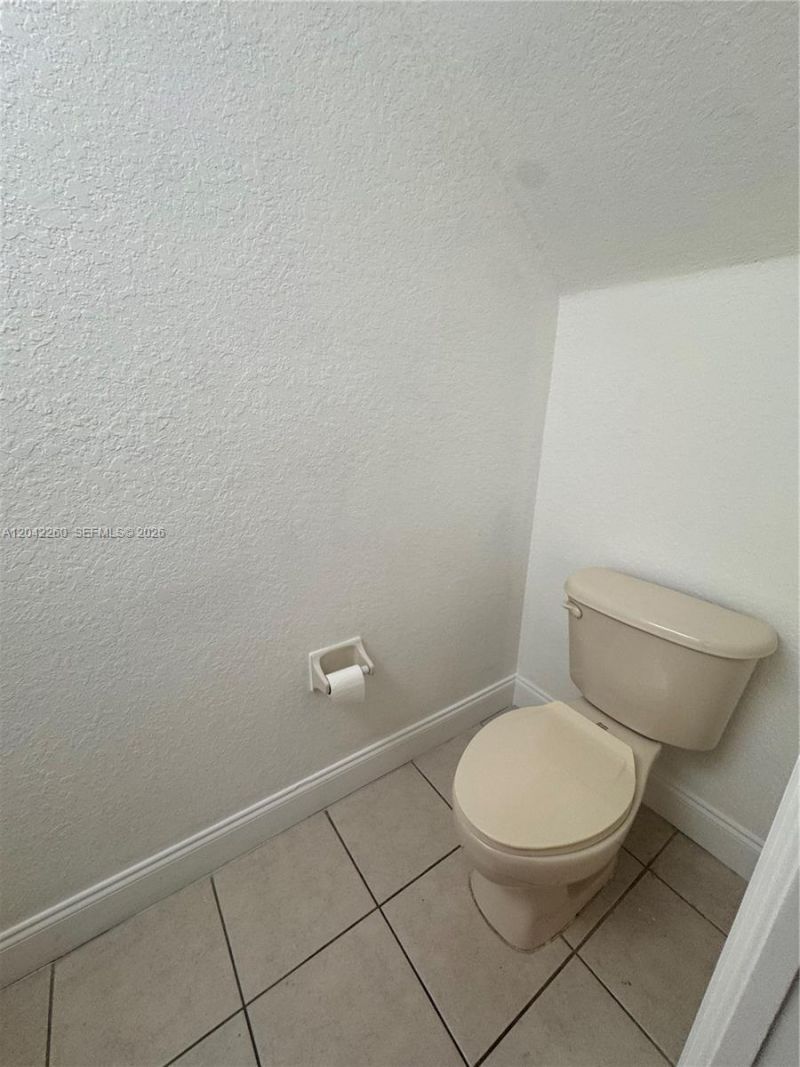8810 W Flagler St , Unit 11, Miami, FL 33174 Photo