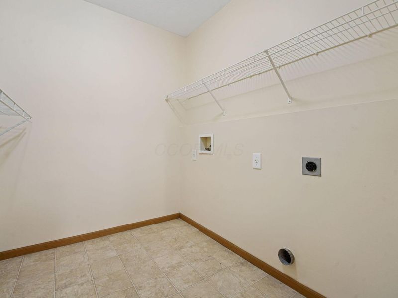 253 Tar Heel Drive, Delaware, OH 43015 Photo 13
