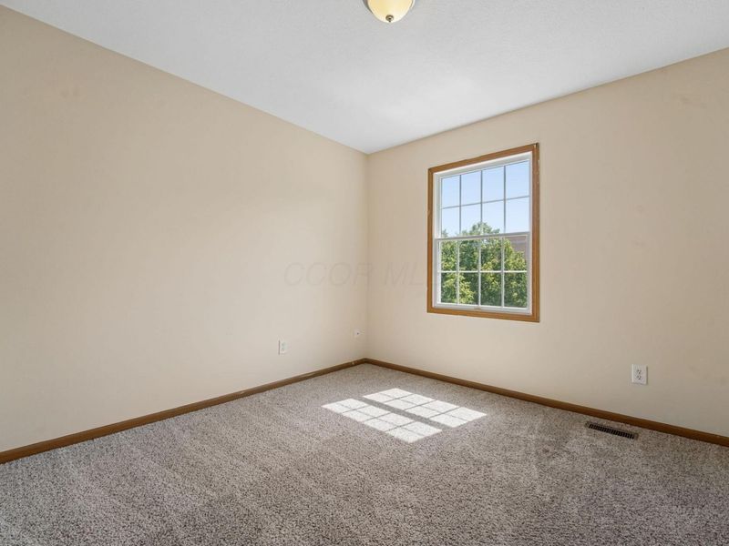 253 Tar Heel Drive, Delaware, OH 43015 Photo 23