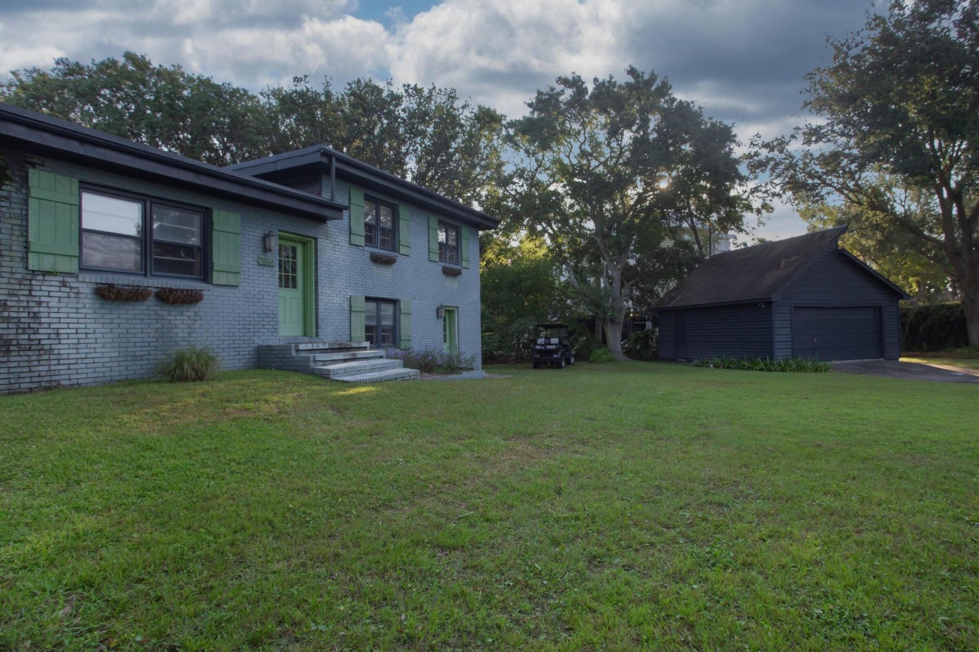 2851 Ion Avenue Photo 19