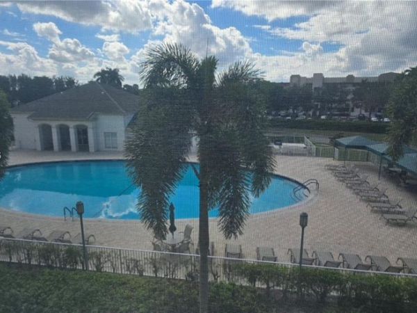 7775 Southampton Ter , Unit 305, Tamarac, FL 33321