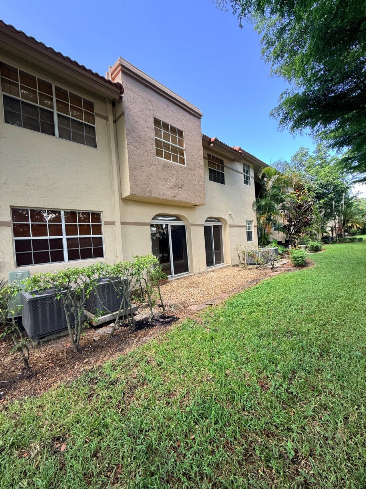 6654 Via Regina, Boca Raton, FL 33433 Photo