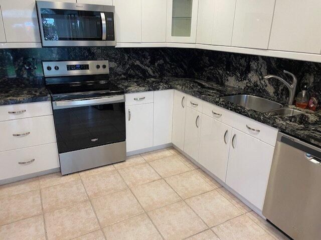 6654 Via Regina, Boca Raton, FL 33433 Photo