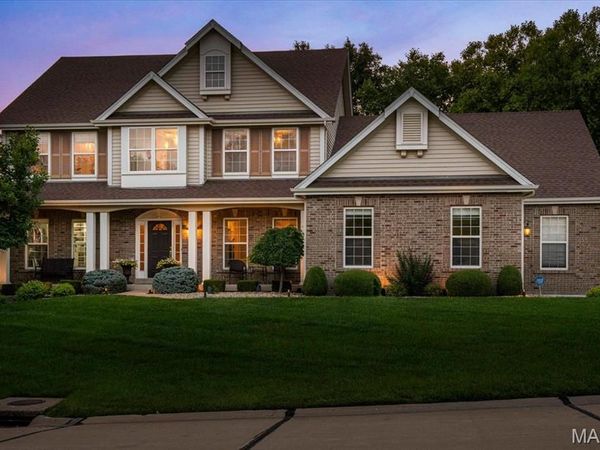 9031 Spy Glass Place Drive, O'Fallon, MO 63368