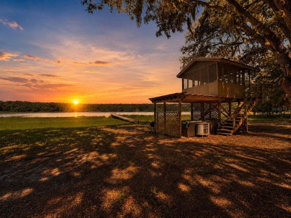 16758 SE 181ST TERRACE , WEIRSDALE, FL 32195