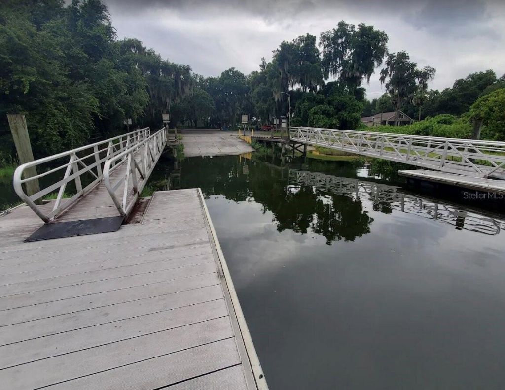 16758 SE 181st Terrace , Weirsdale, FL 32195 Photo