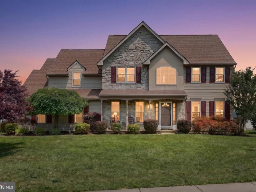 18 Ferndale Road, Seven Valleys, PA 17360 Main Photo