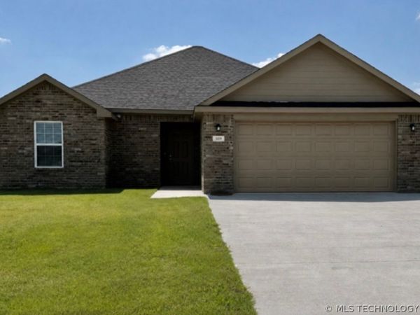 3225 Seabiscuit Street, Durant, OK 74701