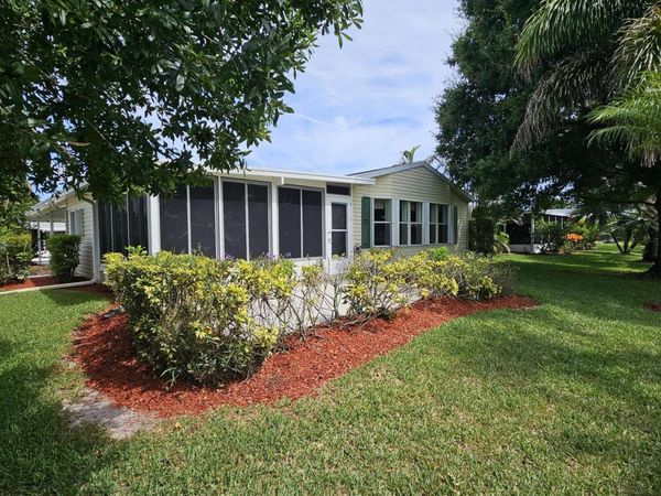 3229 Scarlet Tanager Court, Port St. Lucie, FL 34952