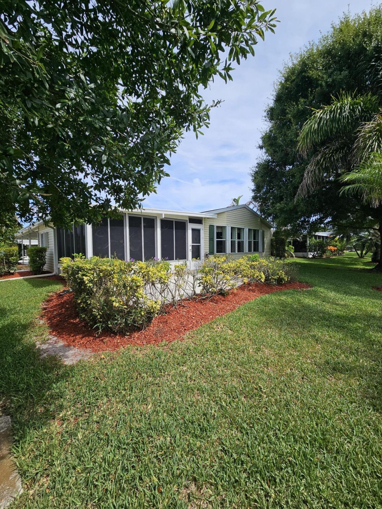 3229 Scarlet Tanager Court, Port Saint Lucie, FL 34952 Photo