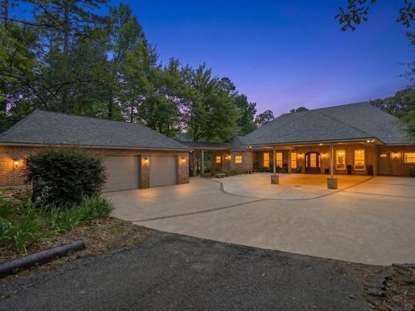 15722 Timberhill Drive, Flint, TX 75762