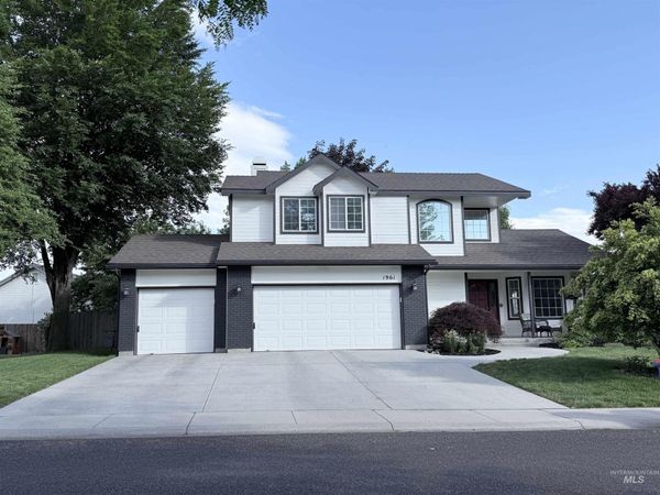 1961 E Shalimar Drive, Eagle, ID 83616
