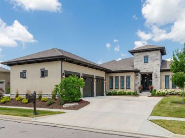 7158 Tuscany Drive, Dublin, OH 43016