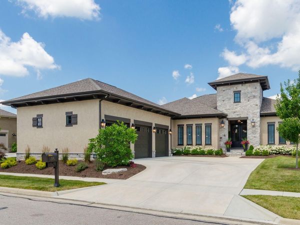 7158 Tuscany Drive , Dublin, OH 43016