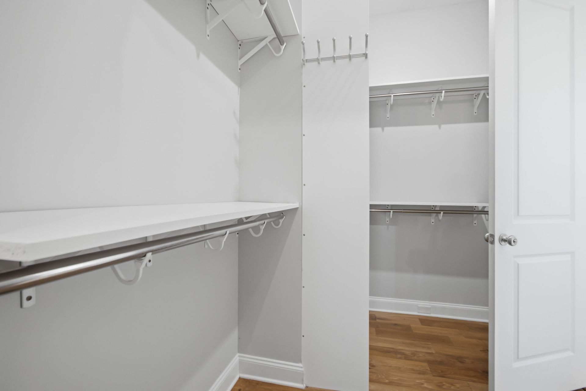 4007 Capensis Lane Photo 32