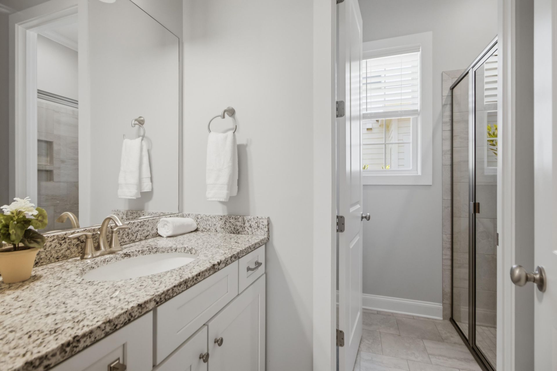 4007 Capensis Lane Photo 36