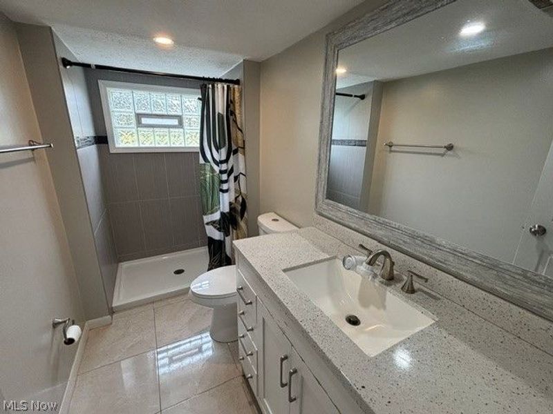 6715 Thoreau Drive, Parma, OH 44129 Photo 14