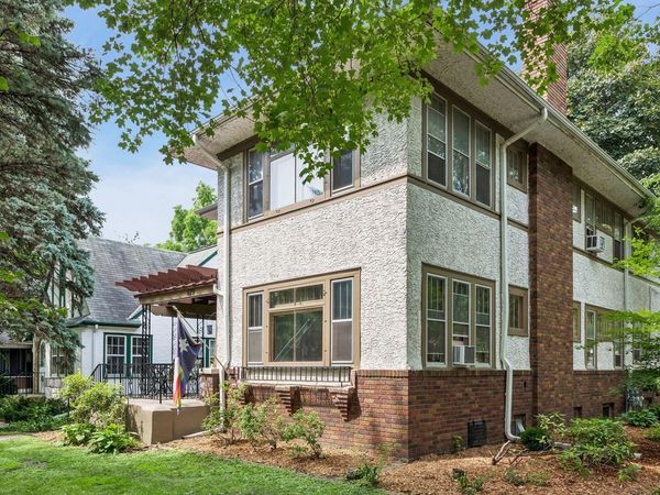 629 Lexington Parkway N, Saint Paul, MN 55104