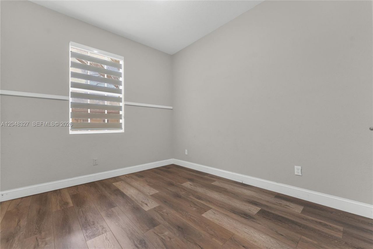 4040 NW 11th St, Lauderhill, FL 33313 Photo