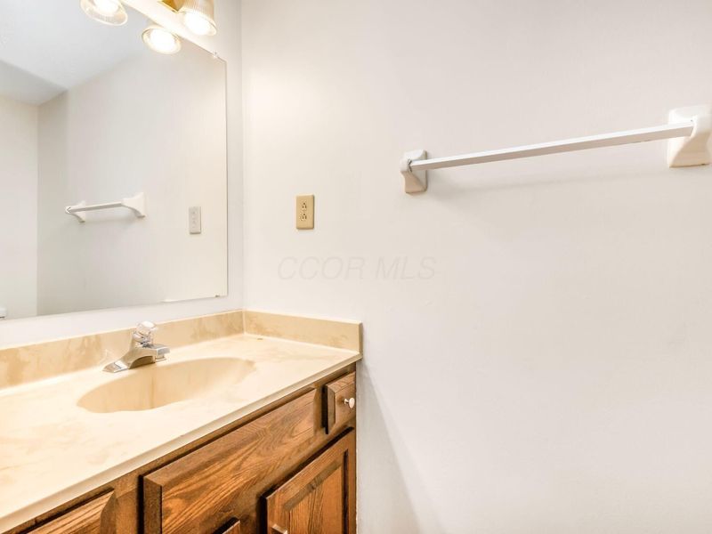 432 Edinburgh Road, Dublin, OH 43017 Photo 13