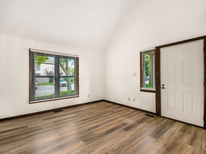 432 Edinburgh Road, Dublin, OH 43017 Photo 5