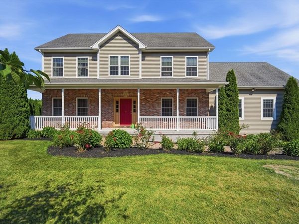 54 College Hwy, Southwick, MA 01077