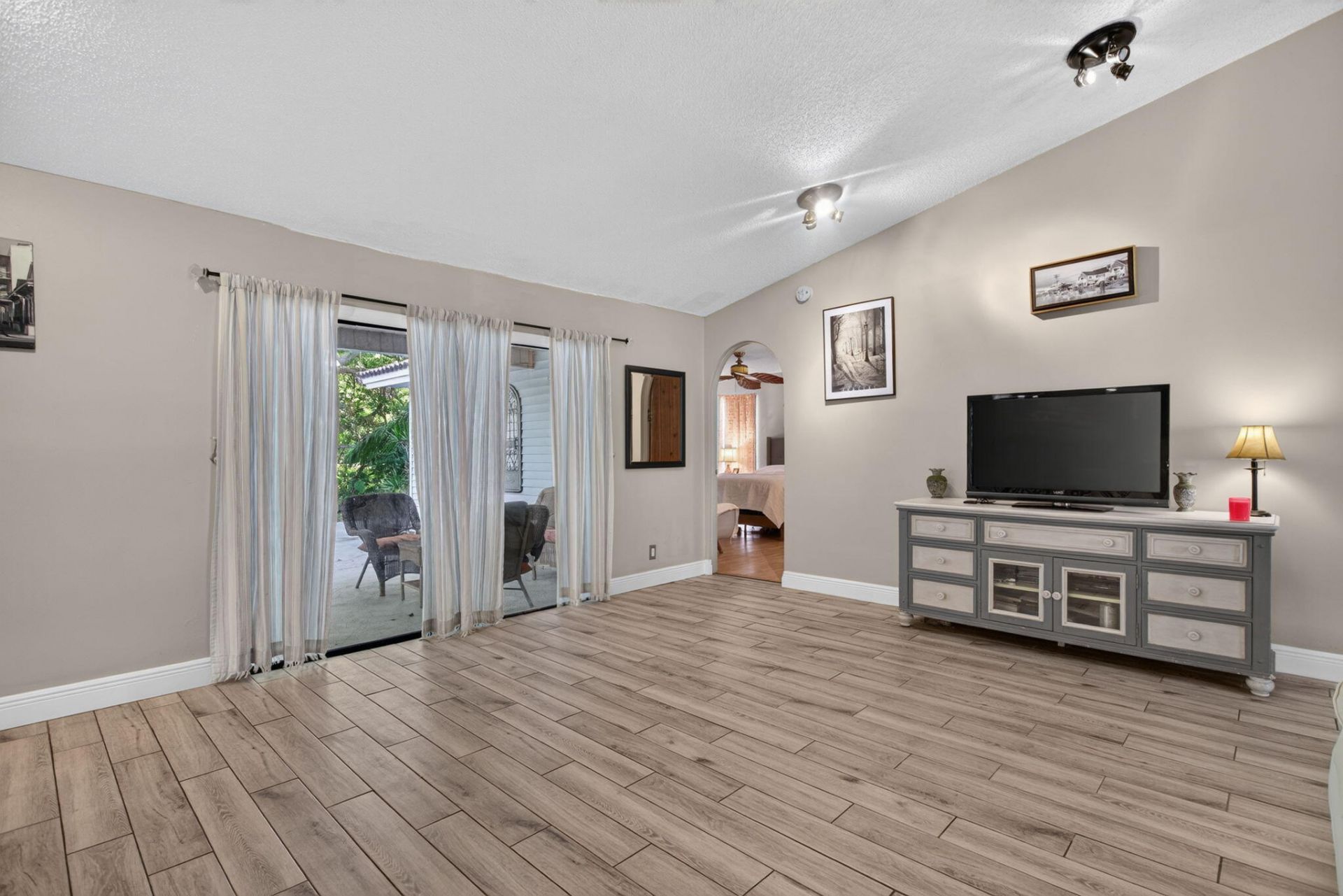 10873 NW 10th Place, Coral Springs, FL 33071 Photo