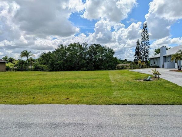 1440 SE 21st Street, Okeechobee, FL 34974