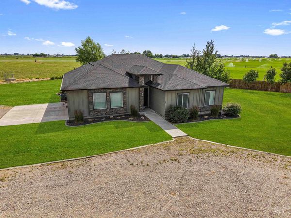 69 S 200 E, Rupert, ID 83350