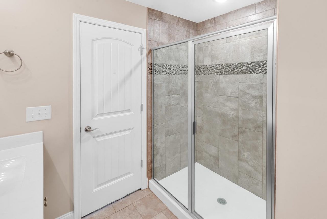 4485 Marshwood Dr. Photo 23