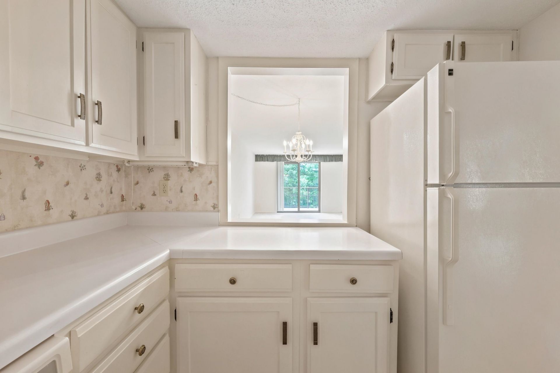 7601 N Ocean Blvd.  Photo 11