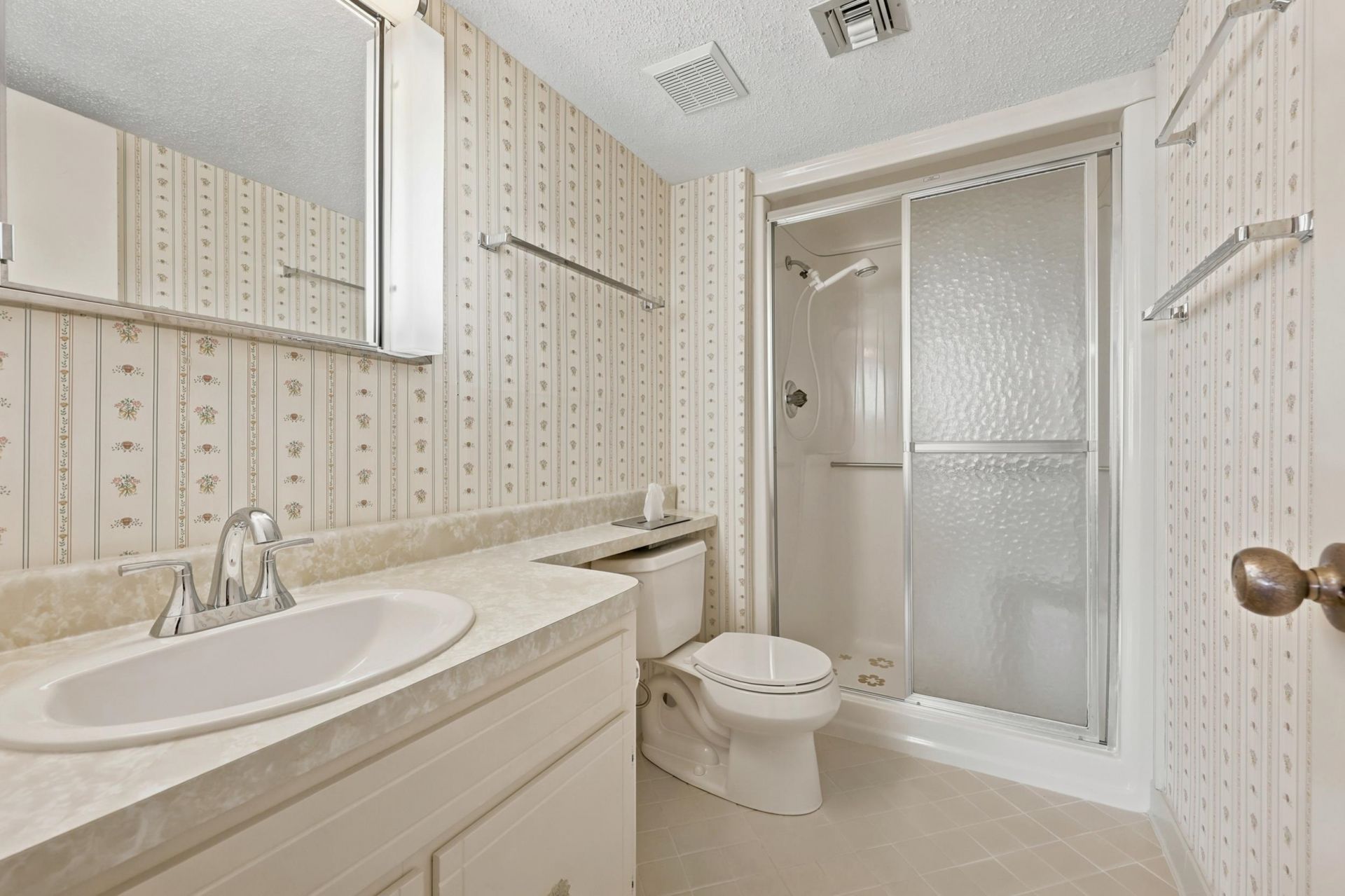 7601 N Ocean Blvd.  Photo 14
