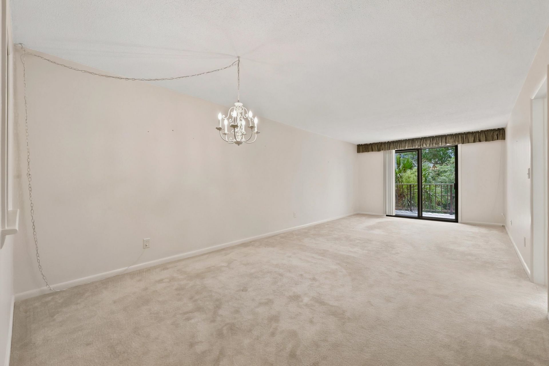 7601 N Ocean Blvd.  Photo 8