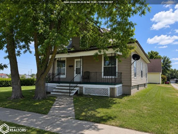 414 E Sheridan Avenue, Centerville, IA 52544
