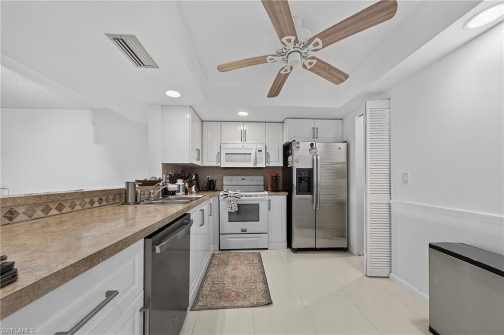 823 Meadowland Dr, Unit D, Naples, FL 34108 Photo